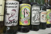 Cachaças vendidas em região de comércio popular de São Paulo