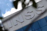 Fachada do prédio do INSS em Brasília