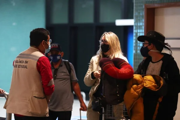 Covid: aeroporto de Manaus inicia testagem de passageiros