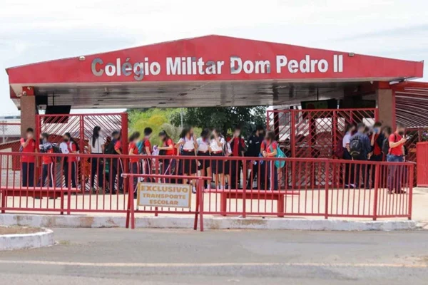 Colégio Dom Pedro II - Metrópoles