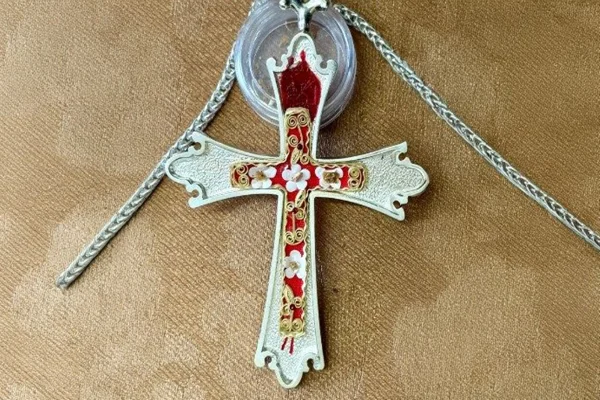 Relíquia papal - Metrópoles