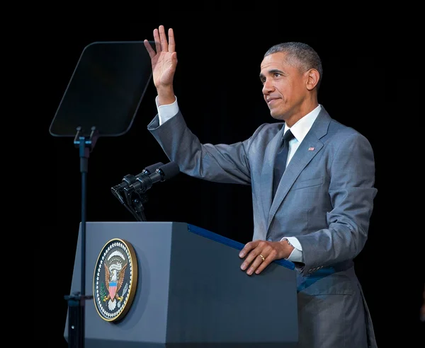 Barack Obama condena ataque em Baton Rouge