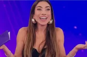 Patricia Abravanel apresentando o  programa Show do Milhão. 