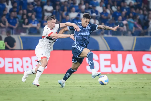 Foto colorida de São Paulo e Cruzeiro - Metrópoles