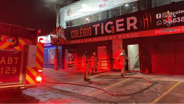 Combate a incêndio