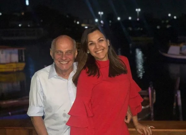 Viúva de Boechat emociona fãs ao compartilhar fotos antigas da família