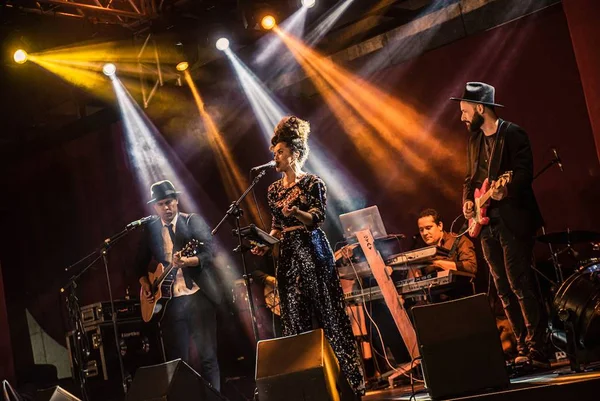 Wine n’ Music fez festa com muito vinho e música: veja quem foi