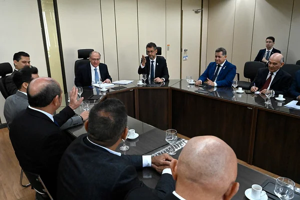 Autoridades do Amapá procuram Alckmin para defender livre comércio