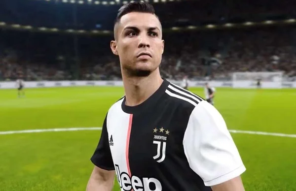 Cristiano Ronaldo tem novo time…no FIFA20. Juventus agora é do PES