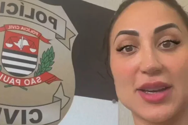 Dayanne Bezerra vai à delegacia denunciar golpe que a fez perder R$ 10 mil