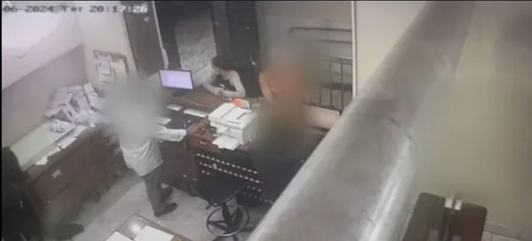 Mulher que segundo a polícia é Julia Pimenta dá entrada em hotel - Metrópoles