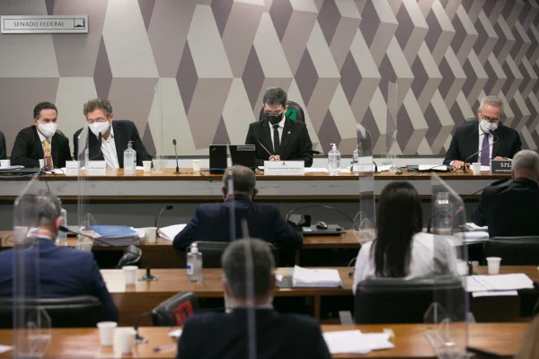CPI da Covid ouve empresário ligado à Precisa e ao Fib Bank