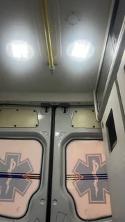 A internauta revelou que estava sozinha no momento do acidente, pois havia acabado de se separar de seus amigos A internauta revelou que estava sozinha no momento do acidente, pois havia acabado de se separar de seus amigos
