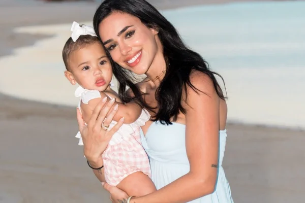 Foto colorida de Bruna Biancardi e Mavie - Metrópoles
