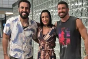 Vale Tudo: dançarina de pole dance, Lis Lopes grava cenas com Cauã Reymond e Ricardo Teodoro
