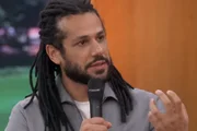 Por Você: Amaury Lorenzo dá spoiler sobre romance de Lucas e Bela no Encontro