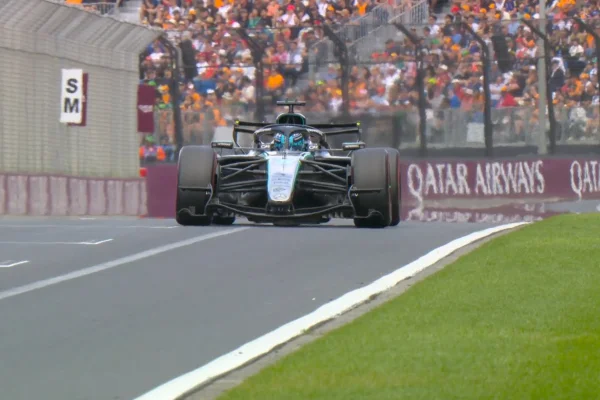 F1: Russell faz primeira pole position do ano; Bortoleto larga em 10°