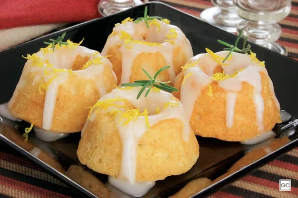 bolo de laranja e alecrim