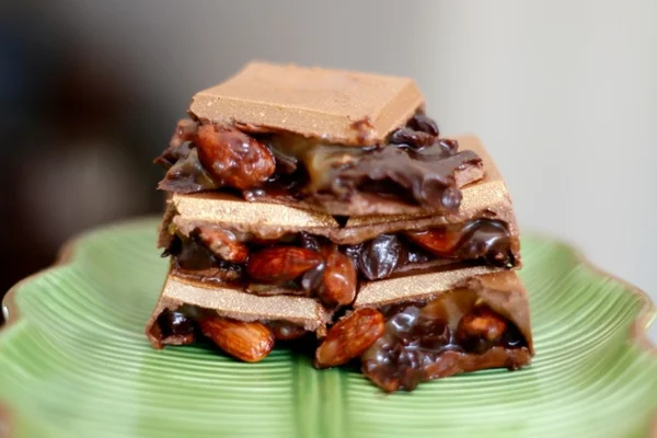 Barra de chocolate recheada