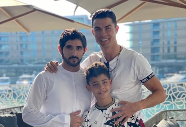“Aguenta mais uns anos”, pede filho de Cristiano Ronaldo
