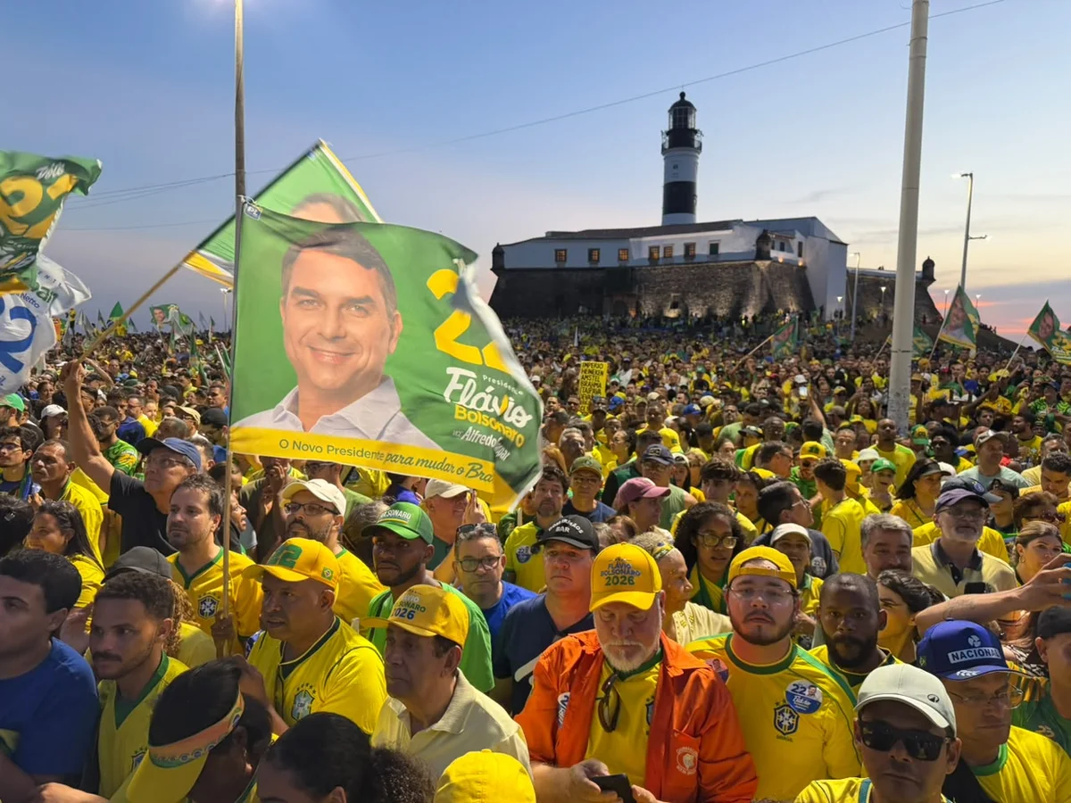 A mobilização ocorreu após o senador cumprir agenda em Vitória, no Espírito Santo, pela parte da manhã A mobilização ocorreu após o senador cumprir agenda em Vitória, no Espírito Santo, pela parte da manhã