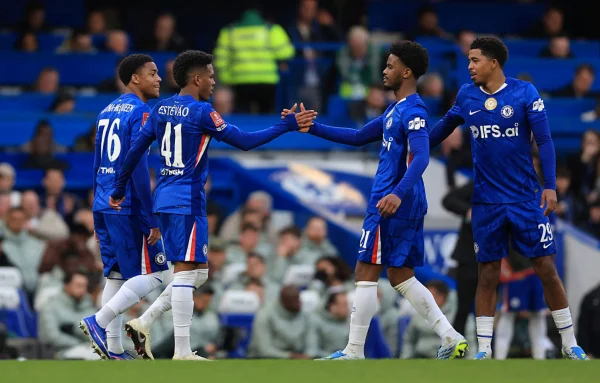 Imagem colorida do Chelsea- Metrópoles