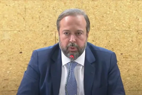 Ministro Foto colorida de Alexandre Silveira, ministro de Minas e Energia (MME) - rascunho