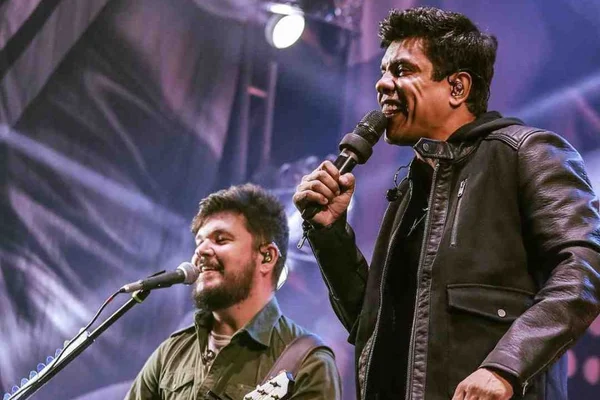 Após cair de palco, Nathan, dupla de Paulo, revela estado de saúde