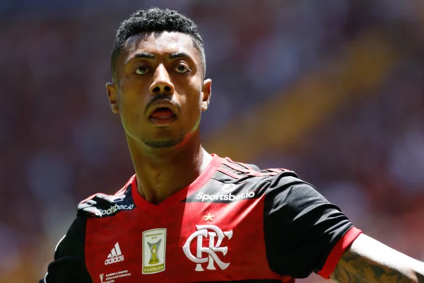 Jogador Bruno Henrique foi indiciado por estelionato e fraude em competição esportiva PF - Metrópoles