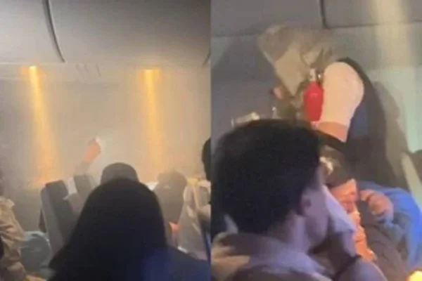 imagem colorida carregador pega fogo em voo