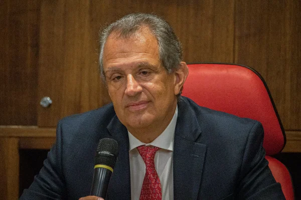 Luiz Eduardo Baptista toma posse como presidente do Flamengo-2