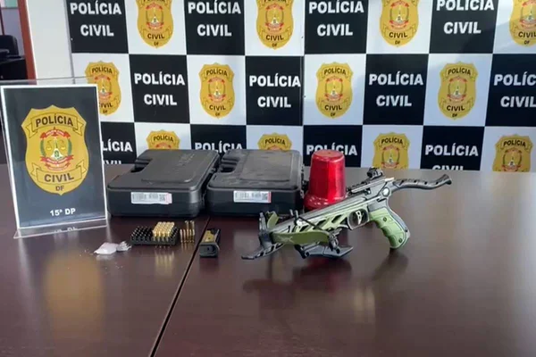 CAC é preso com besta