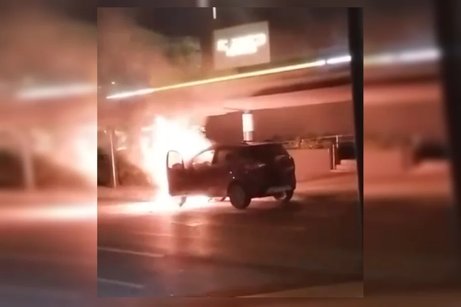 carro-pega-fogo-pick-up-aeroporto-1