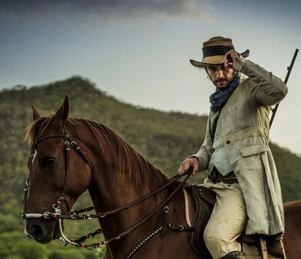 Sete motivos para ver a novela “Velho Chico” (apesar de Benedito Ruy Barbosa)