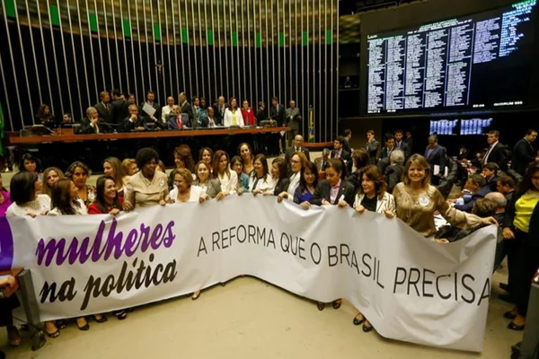 Mulheres representam apenas 12% dos prefeitos eleitos no 1º turno