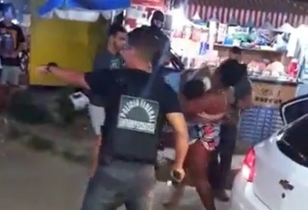 Policial federal e criança de 5 anos são baleados por milicianos no RJ
