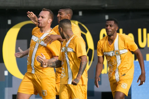 Com gol de Zé Love, Brasiliense vence o Gama por 1 x 0