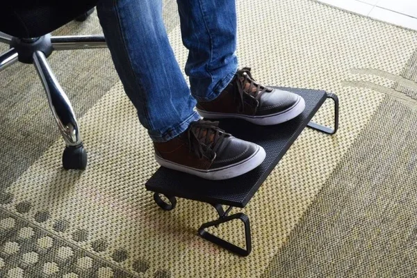 Apoio ergonômico para pés