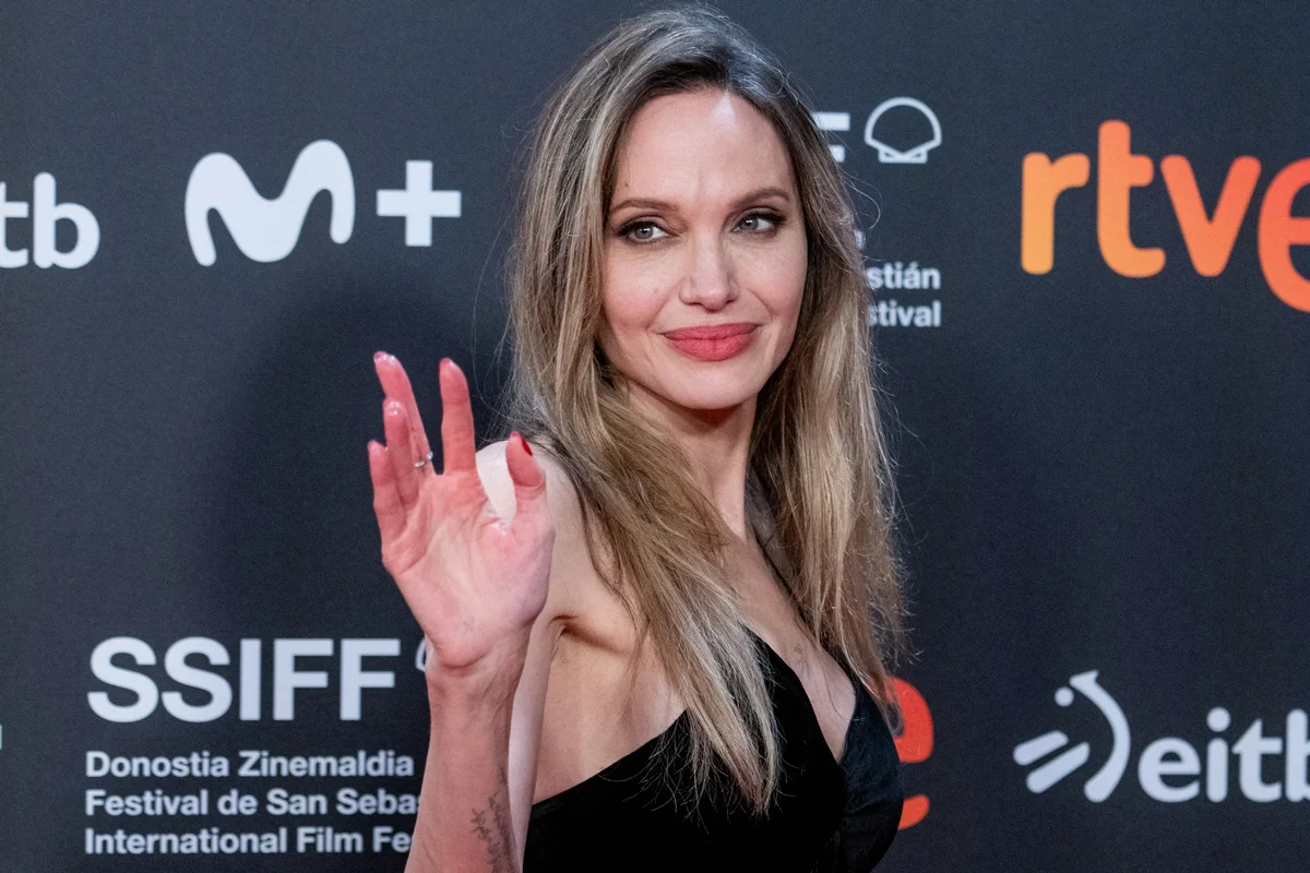Angelina Jolie prepara filhos para sua morte em entrevista impactante