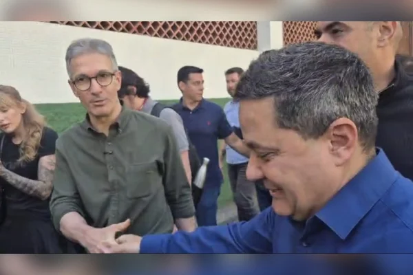 Pré-candidato à presidência da República Romeu Zema chega ao Mercado Central