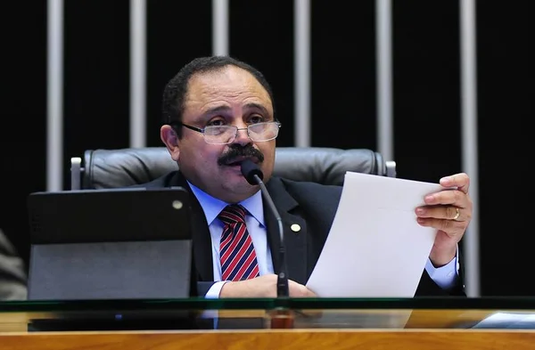 Facebook do deputado Waldir Maranhão é alvo de xingamentos