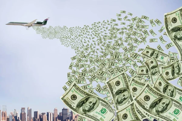 Imagem colorida de avião