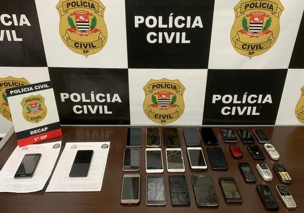 Polícia prende suspeito de quebrar vidros de carros para furtar celulares