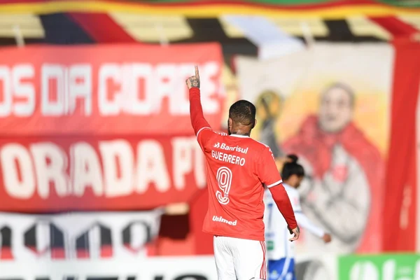 Inter anuncia rescisão de contrato com o atacante Paolo Guerrero