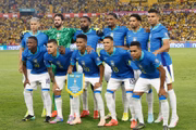 Brasil enfrenta Chile e Bolívia nas últimas rodadas das Eliminatórias da Copa do Mundo.