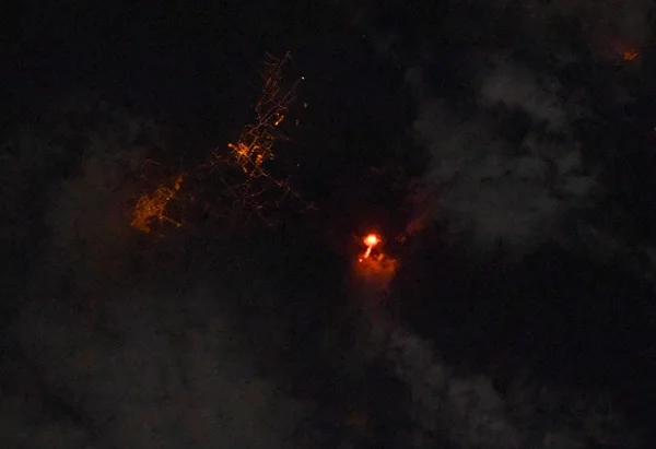 Astronauta registra momento de erupção nas Ilhas Canárias: veja foto