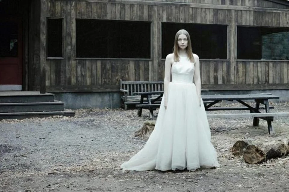 <b>The End of the F***ing World/2ª Temporada</b>: dois anos após James e Alyssa matarem um homem em sua louca viagem pela Inglaterra, uma mulher obcecada pelo morto deixa a prisão atrás de vingança. Estreia dia 05 de novembro, na Netflix <b>The End of the F***ing World/2ª Temporada</b>: dois anos após James e Alyssa matarem um homem em sua louca viagem pela Inglaterra, uma mulher obcecada pelo morto deixa a prisão atrás de vingança. Estreia dia 05 de novembro, na Netflix