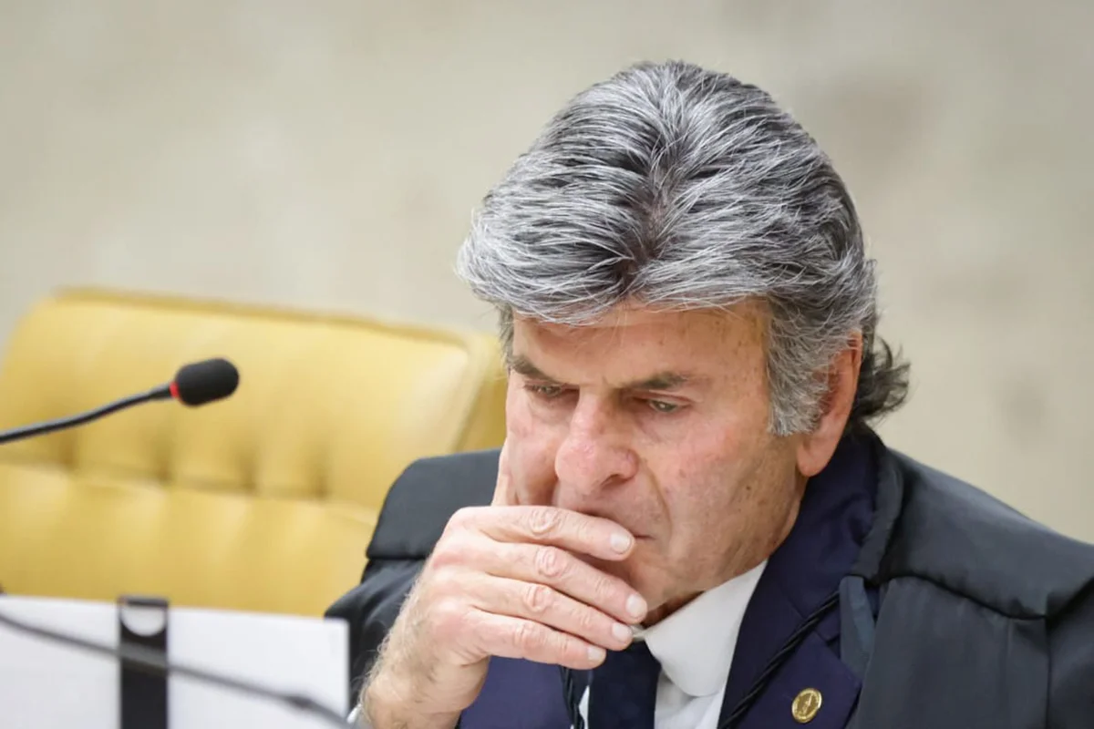 Luiz Fux homologou acordo de Janones com a PGR Luiz Fux homologou acordo de Janones com a PGR