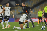 Técnico Cuca optou por Igor Rabello em decorrência da suspensão de Lyanco