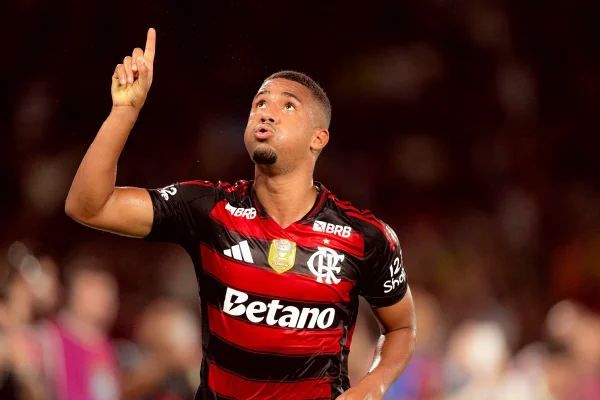 Flamengo tira onda com o Palmeiras após novo título: “Vice de novo”